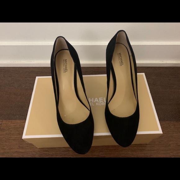 Brand New Micheal Kors Heels - Picture 1 of 3